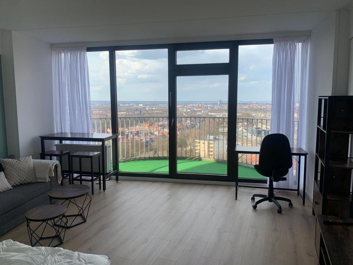 Sky Apartment Im Hotelturm เอาก์สเบิร์ก ภายนอก รูปภาพ
